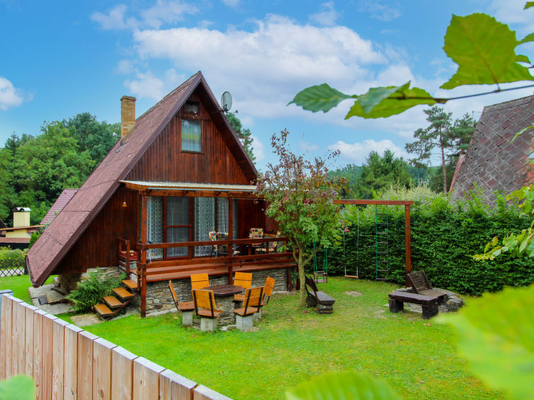 Vrijstaand chalet op 300 m van het strand in Dehtáře in Dehtáře