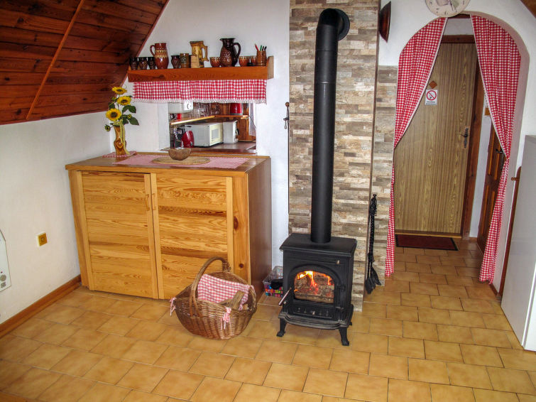 Search and Stay destination Žabovřesky, Jihočeský kraj - Czechia from AU$ 121. Dehtáře