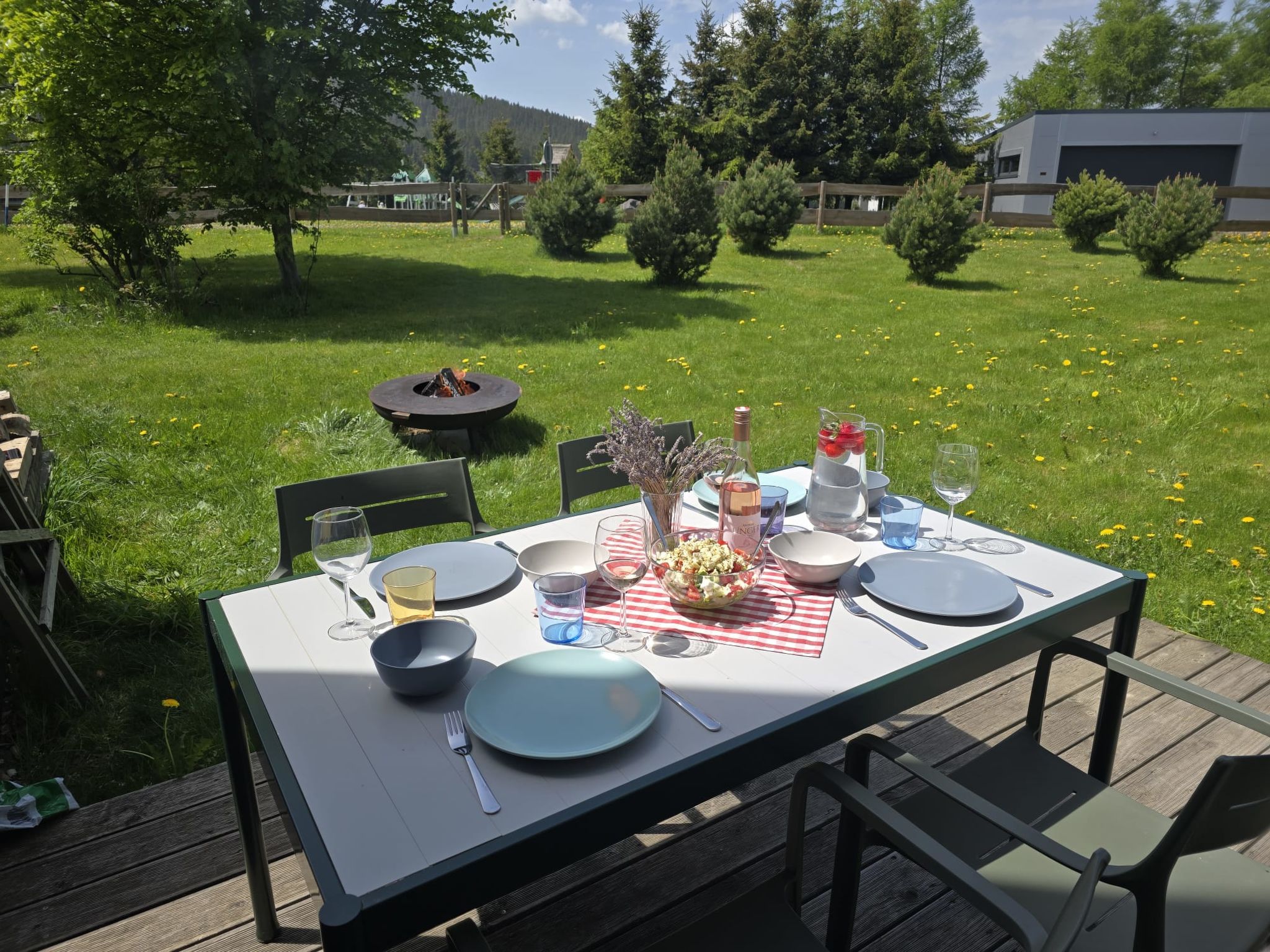 Klinovec Meadows Residence - Buiten