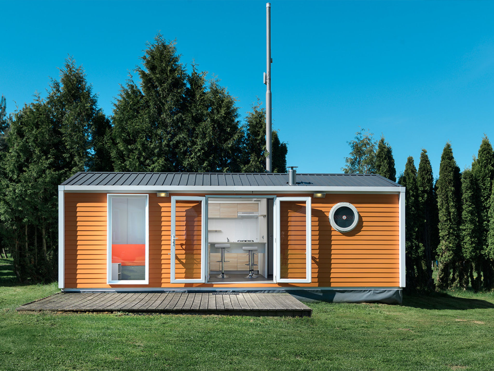  — House (1 of 12)