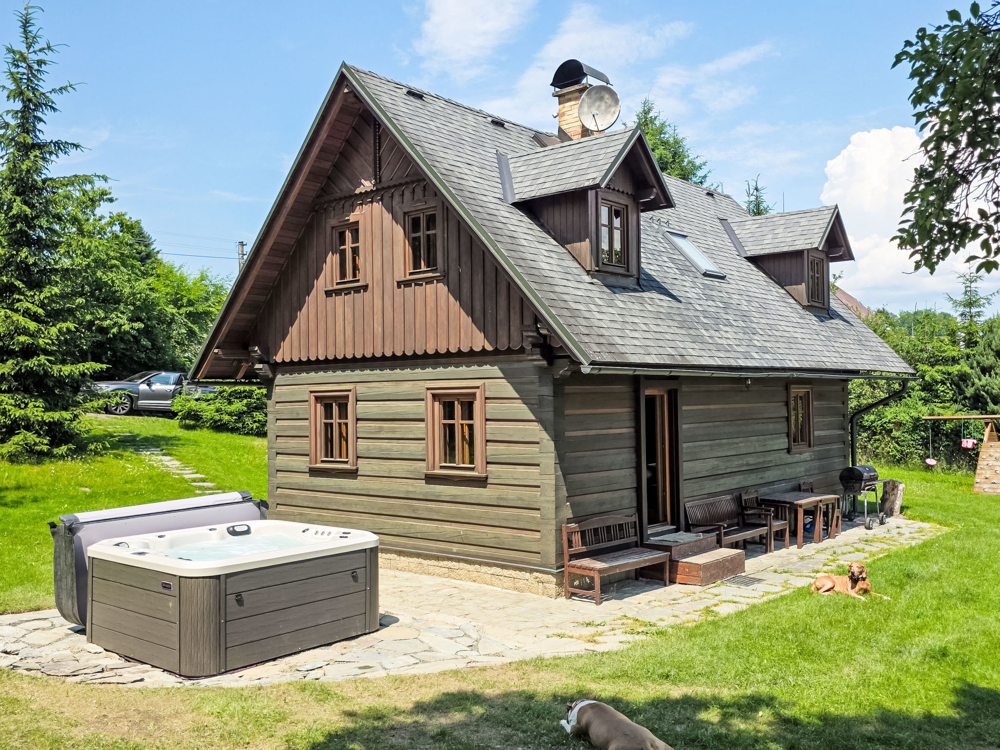 Timber Lodge with Sauna