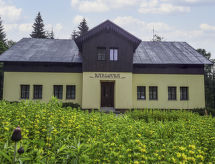 Groots chalet voor 23 personen aan de piste in het IJzergebergte - thumbnail 1