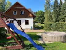 Ruim chalet aan de piste in Janov nad Nisou voor 12 personen - thumbnail 2