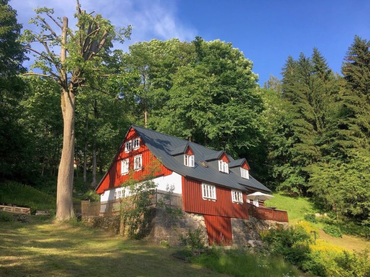 Search and Stay destination Desná v Jizerských horách, Liberecký kraj - Czechia from AU$ 170. Desná 479