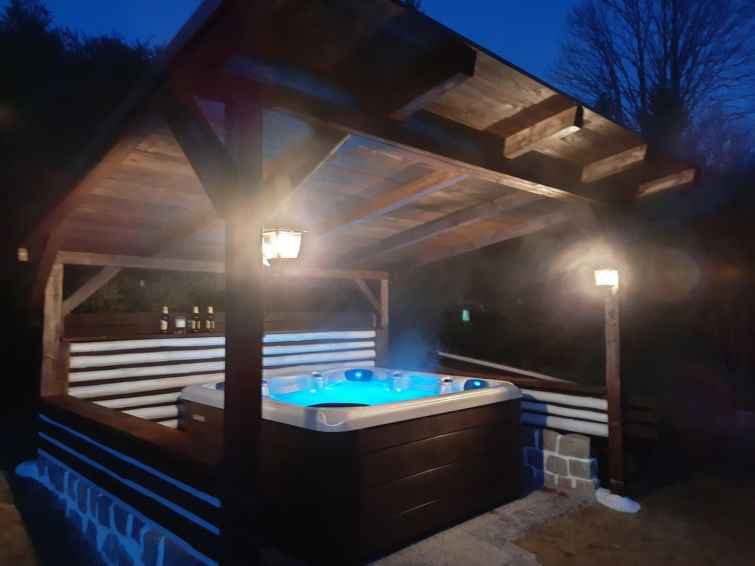 Search and Stay destination Desná v Jizerských horách, Liberecký kraj - Czechia from AU$ 801. U Jezírek
