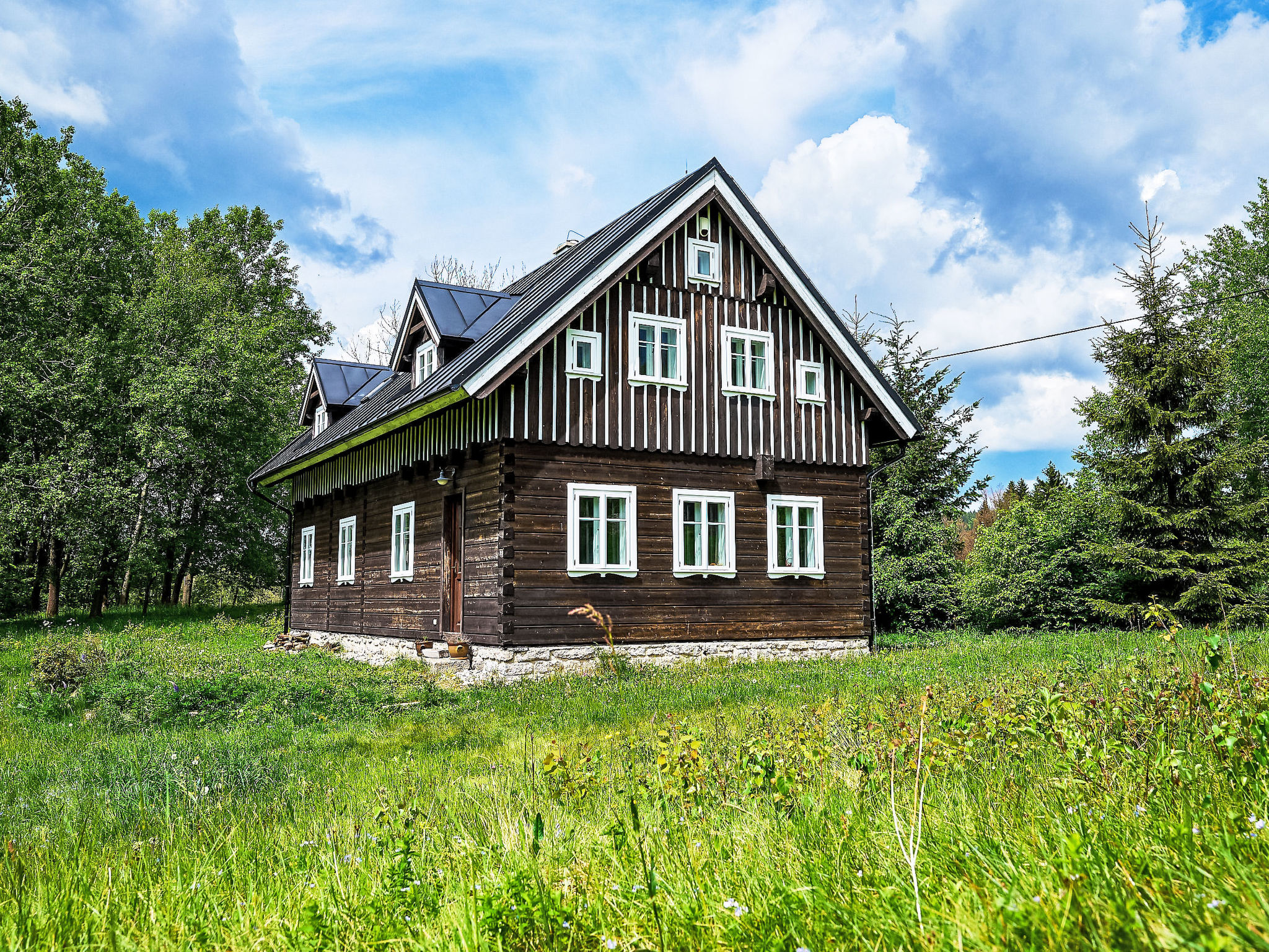 Sluneční vršek - Buiten