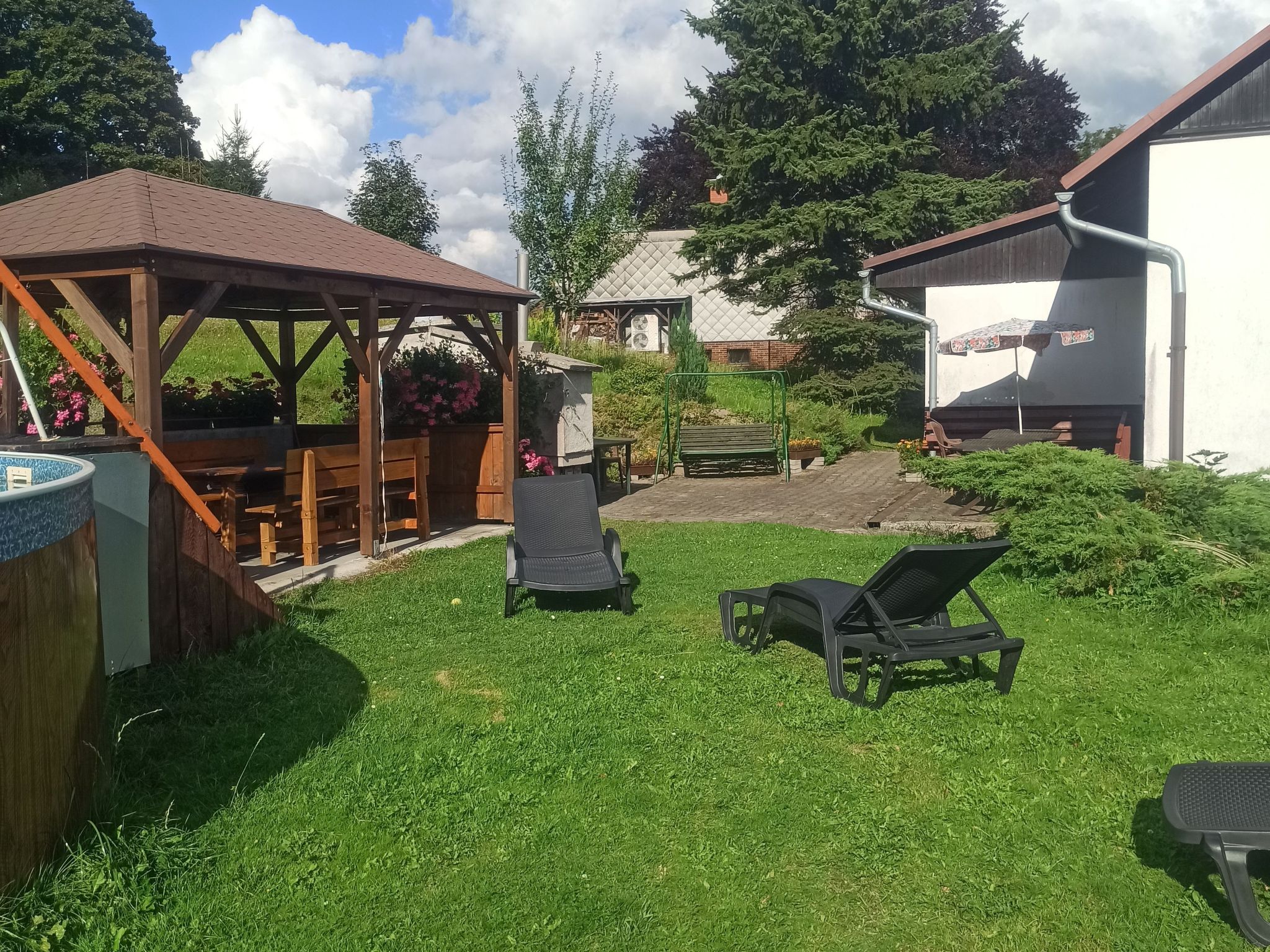 Ferienvilla mit privatem Pool-Image-tags.info