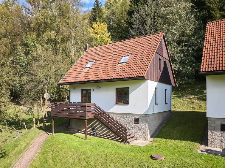 Vrijstaand vakantiehuis Green Valley Park in Stárkov voor 8 personen in Stárkov