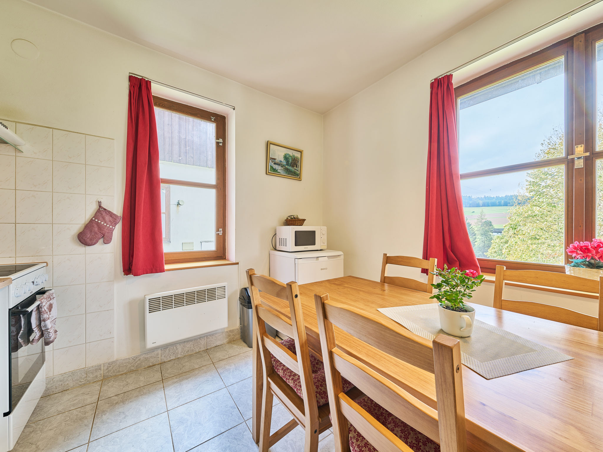 Kitchen / Dining Room