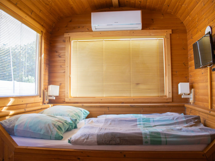 Search and Stay destination Hradec Králové 9, Královéhradecký kraj - Czechia from AU$ 175. Kemp stříbrný rybník