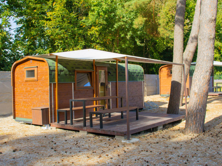Search and Stay destination Hradec Králové 9, Královéhradecký kraj - Czechia from AU$ 175. Kemp stříbrný rybník
