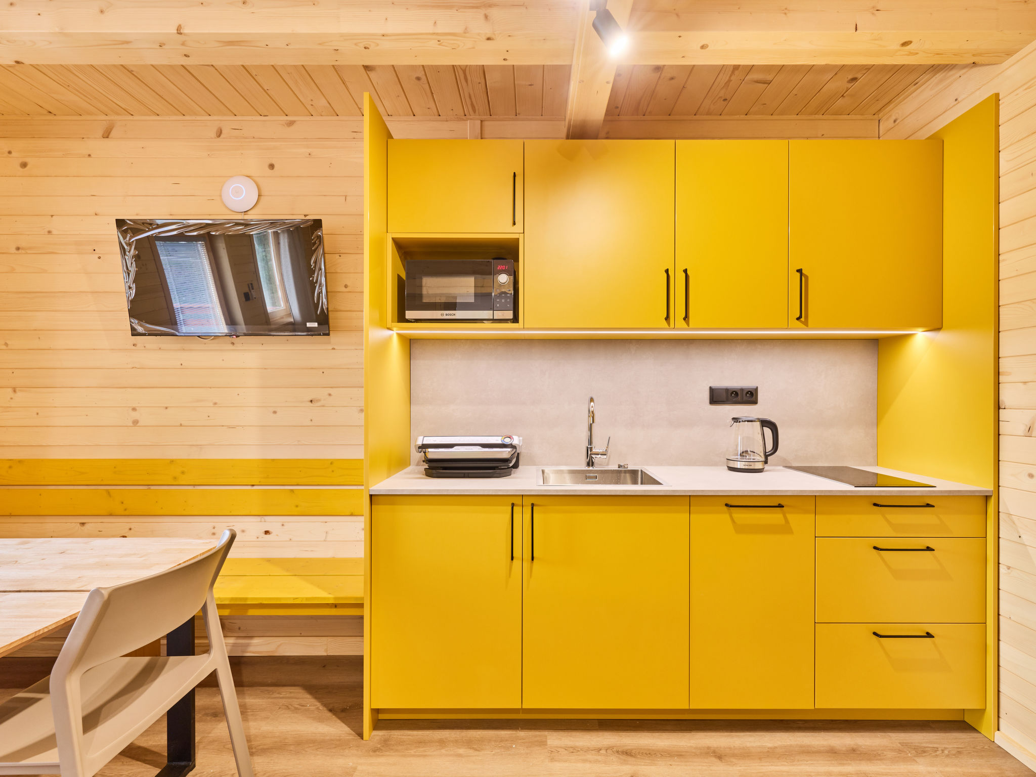 Kitchen / Dining Room
