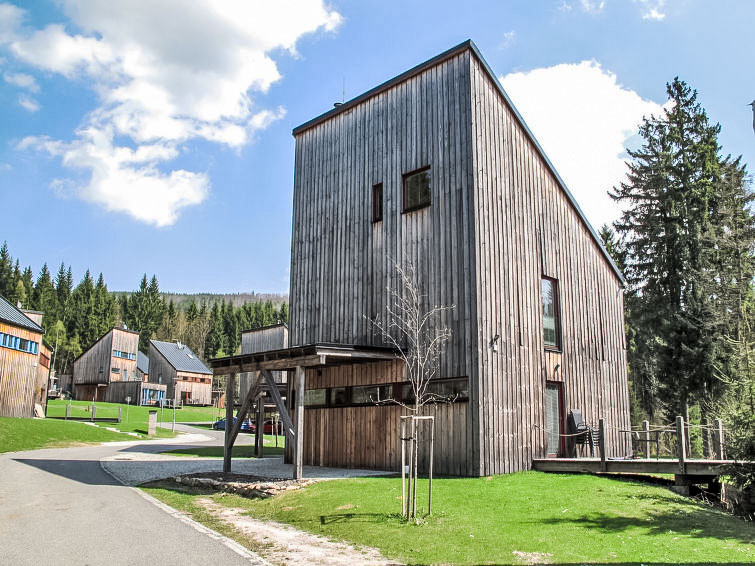 Foto: Harrachov - Reuzengebergte -IJzergebergte