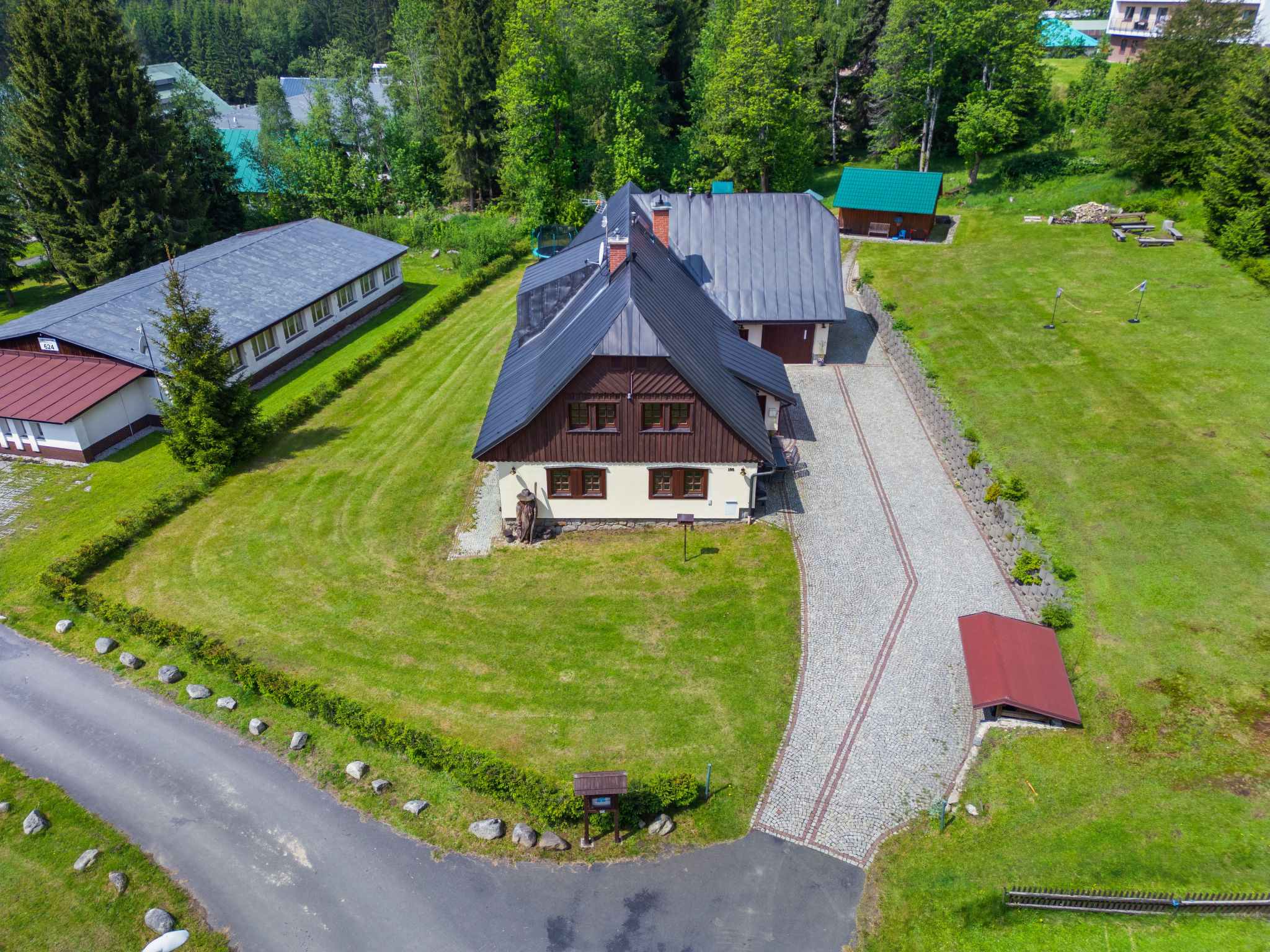 Anenské údolí-Buiten