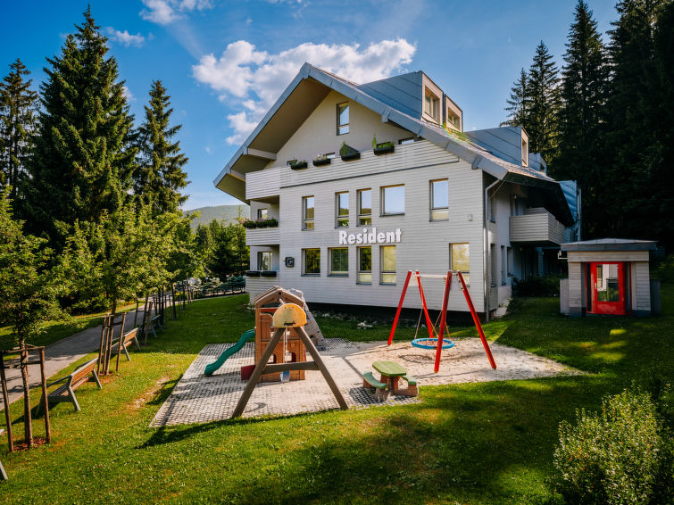 Centraal gelegen appartement in Harrachov direct aan de piste · 4 pers. in Harrachov
