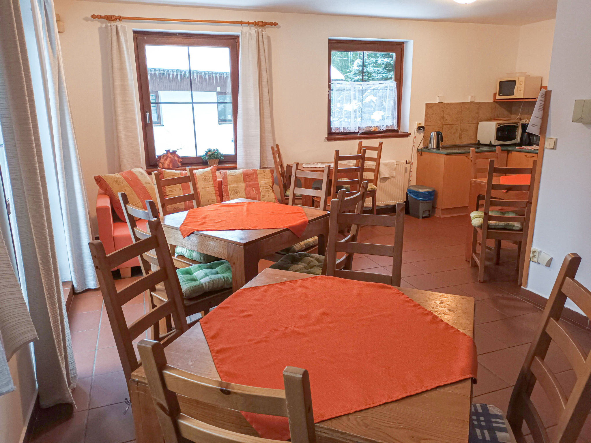 Kitchen / Dining Room