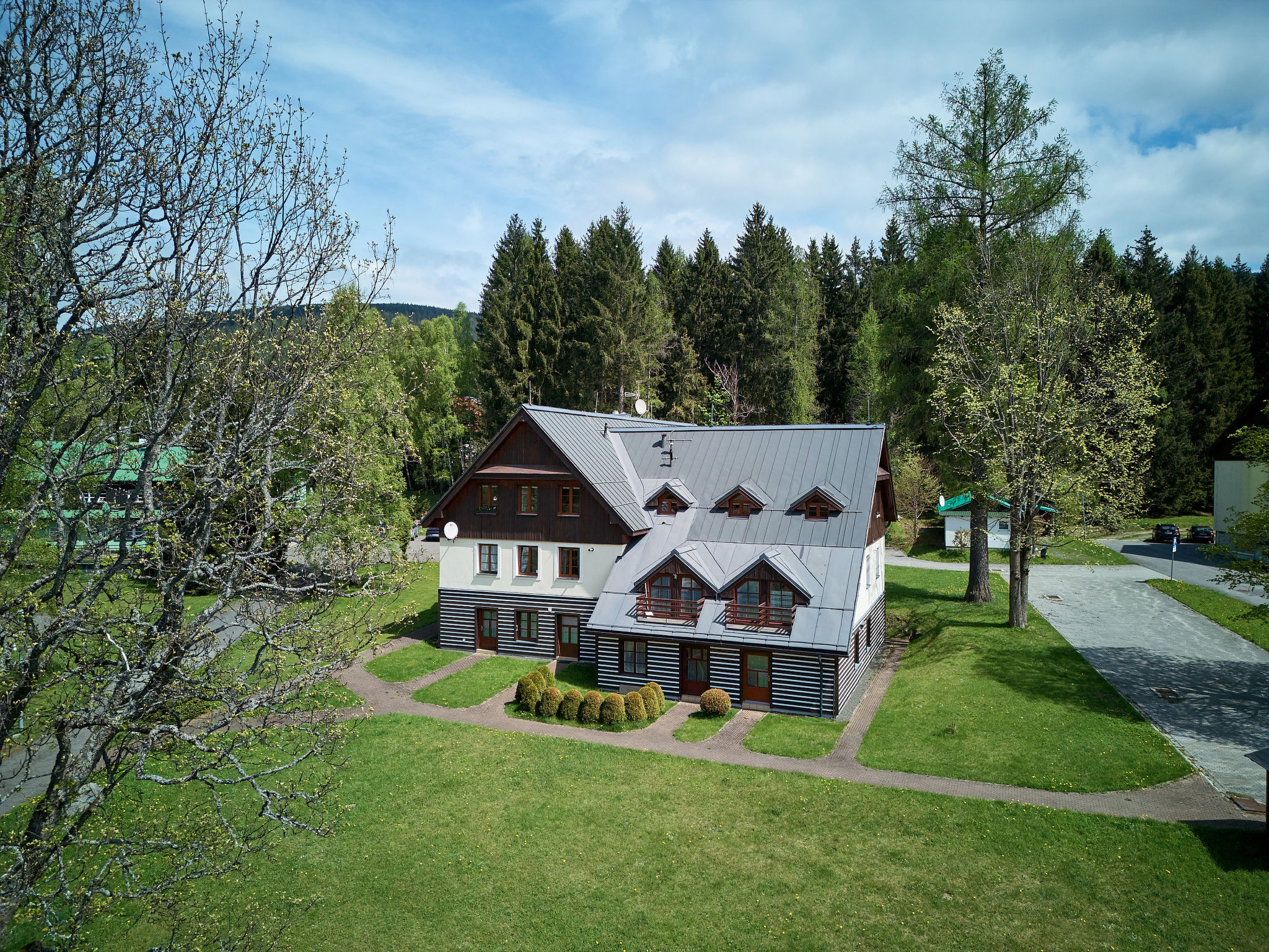 Harrachov 141-Outside