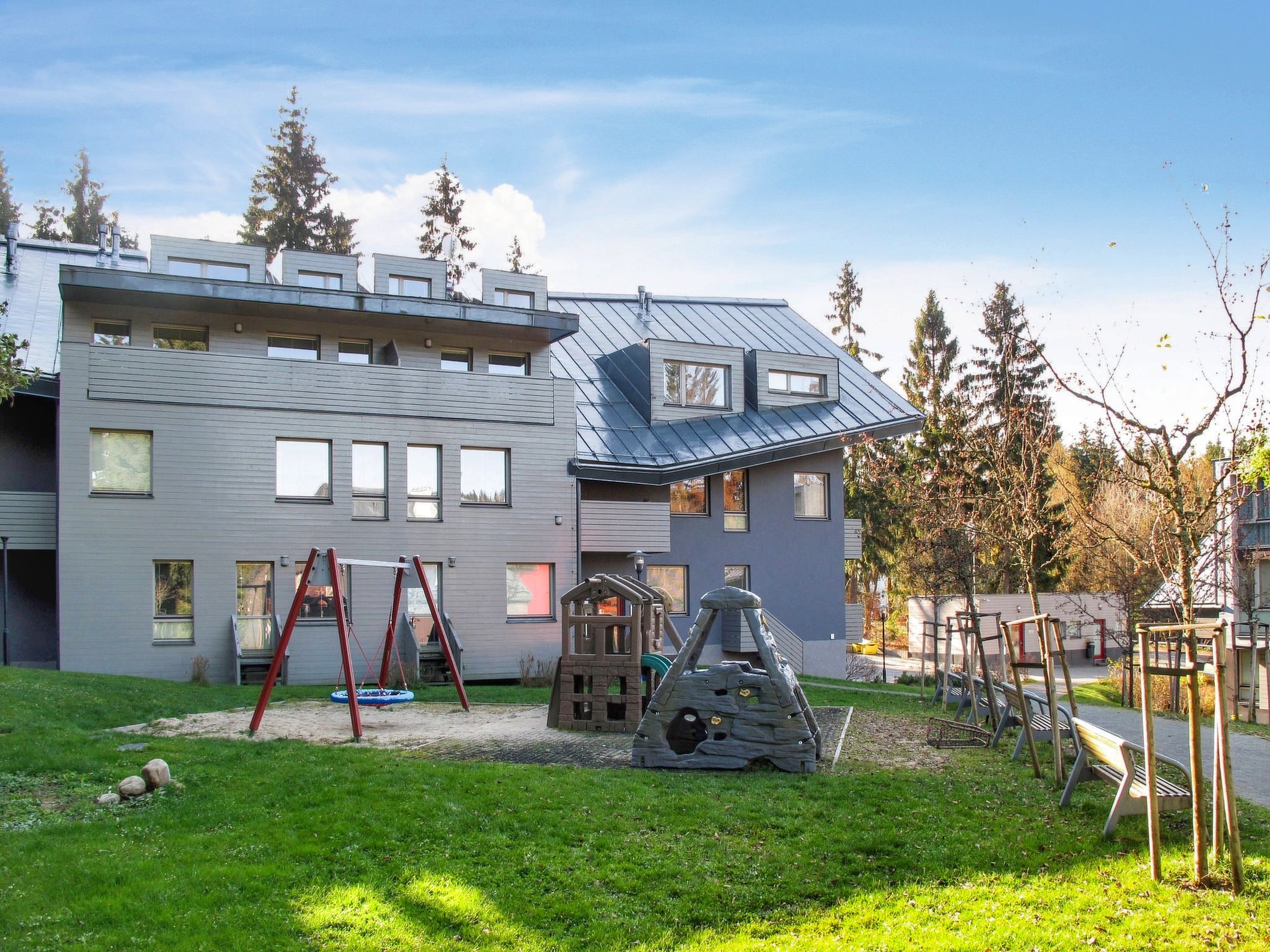 Resident Harrachov B-Outside