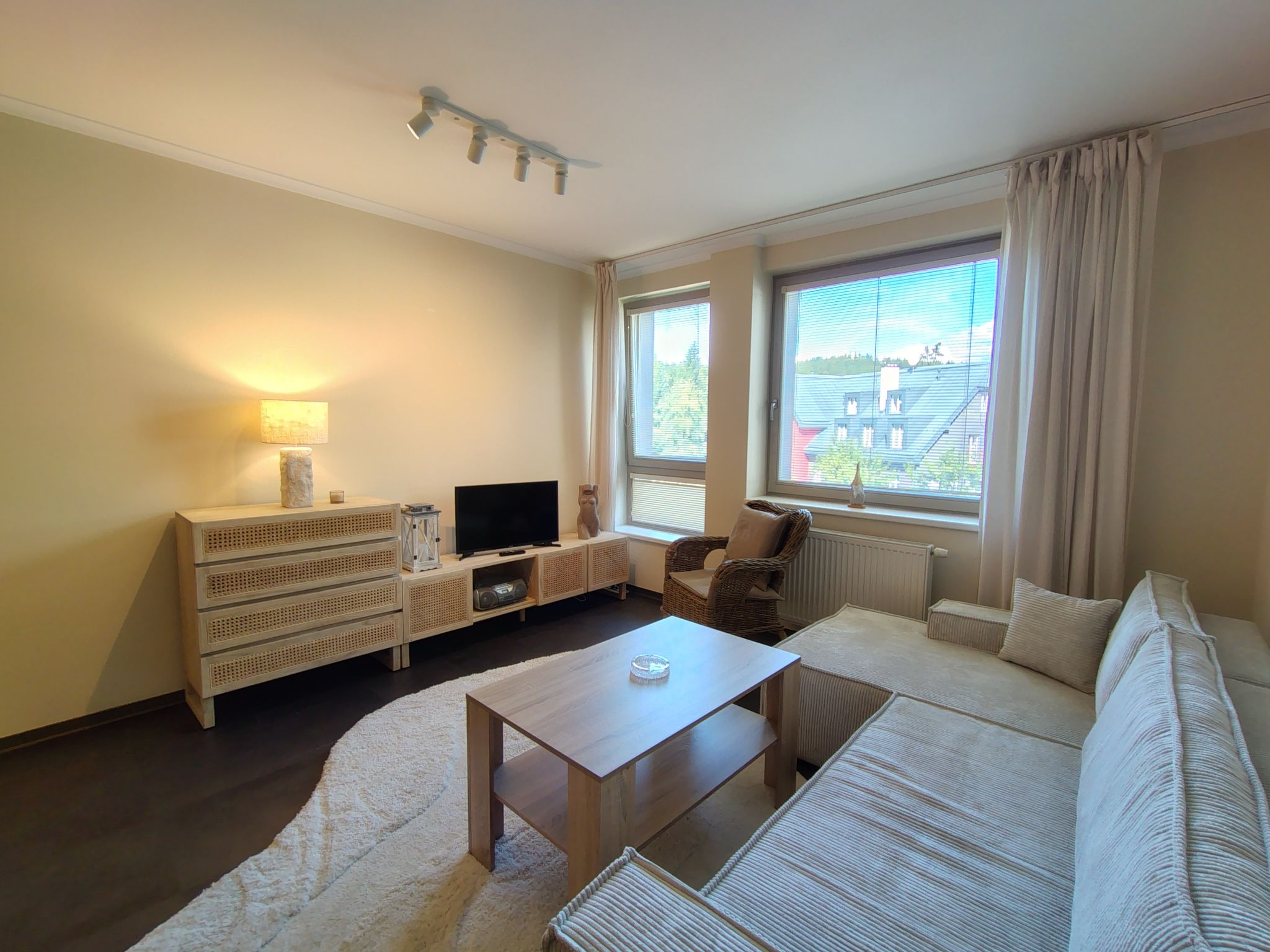 Resident Harrachov B-Inside