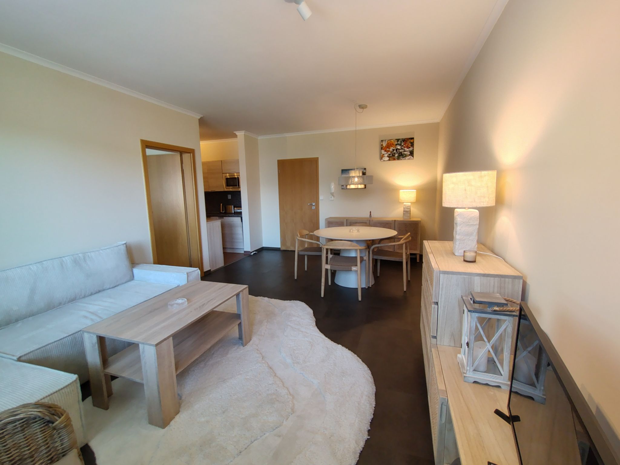 Resident Harrachov B-Inside