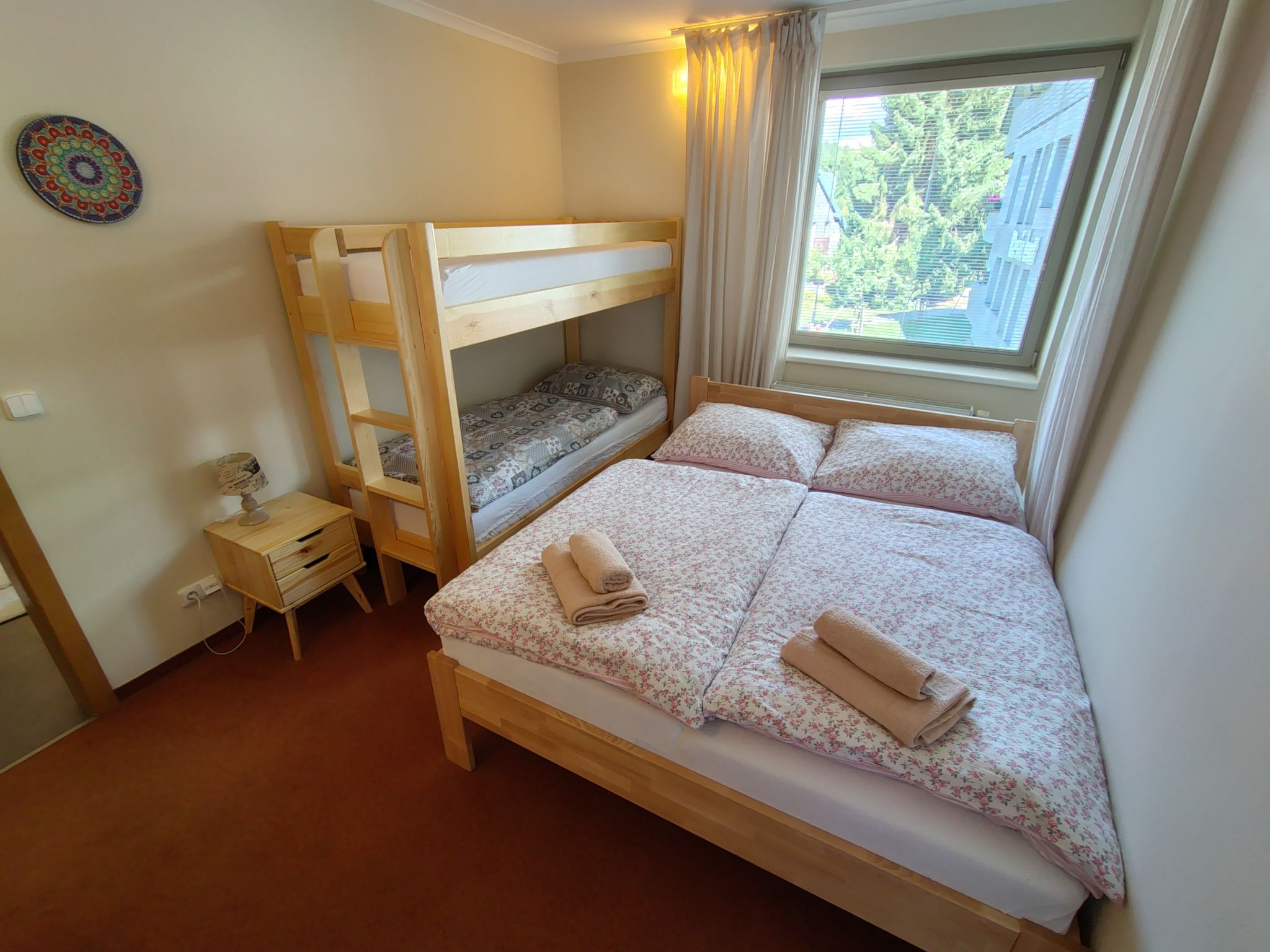 Resident Harrachov B-Inside