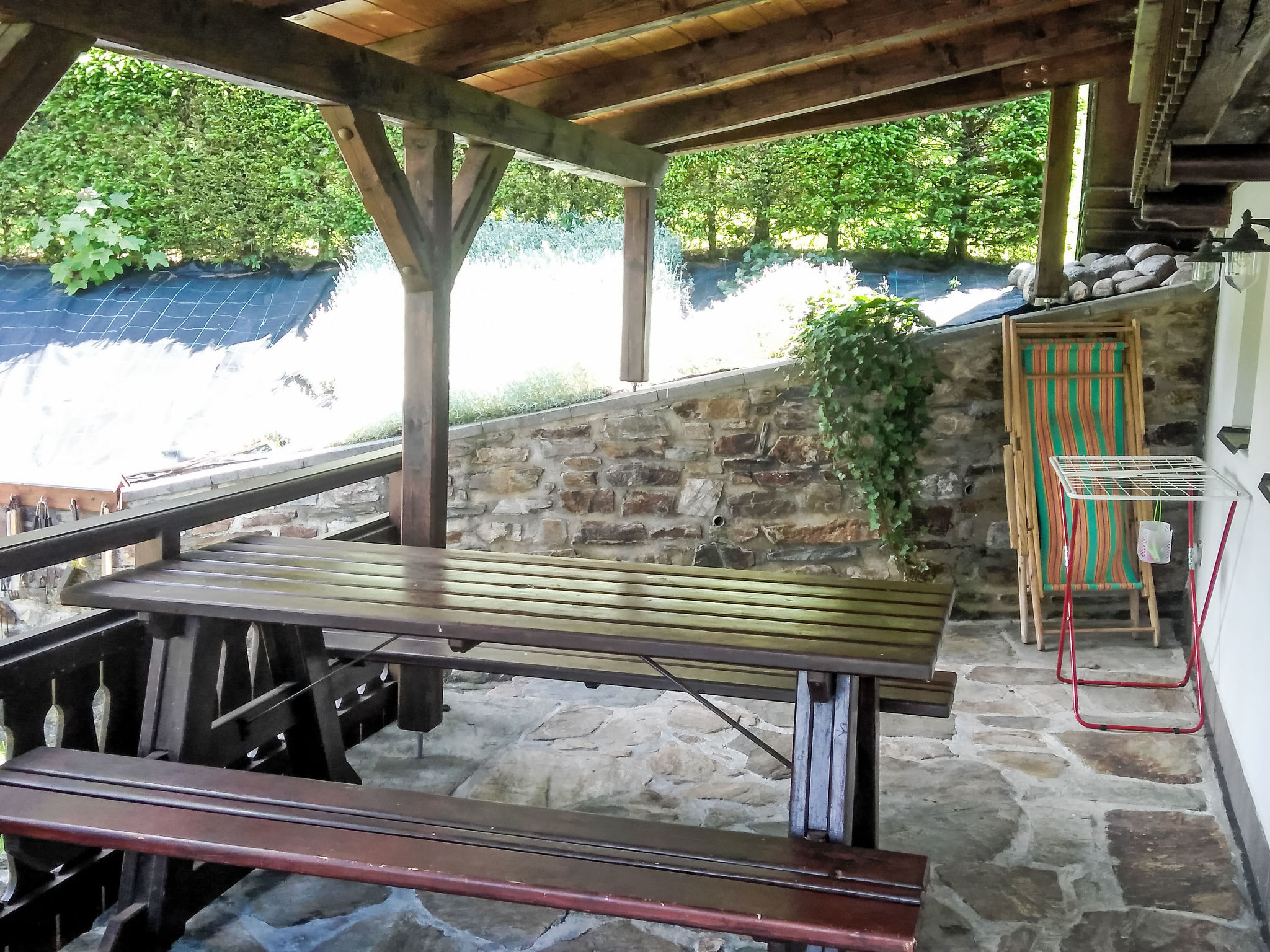 Rustic Lodge - Outside