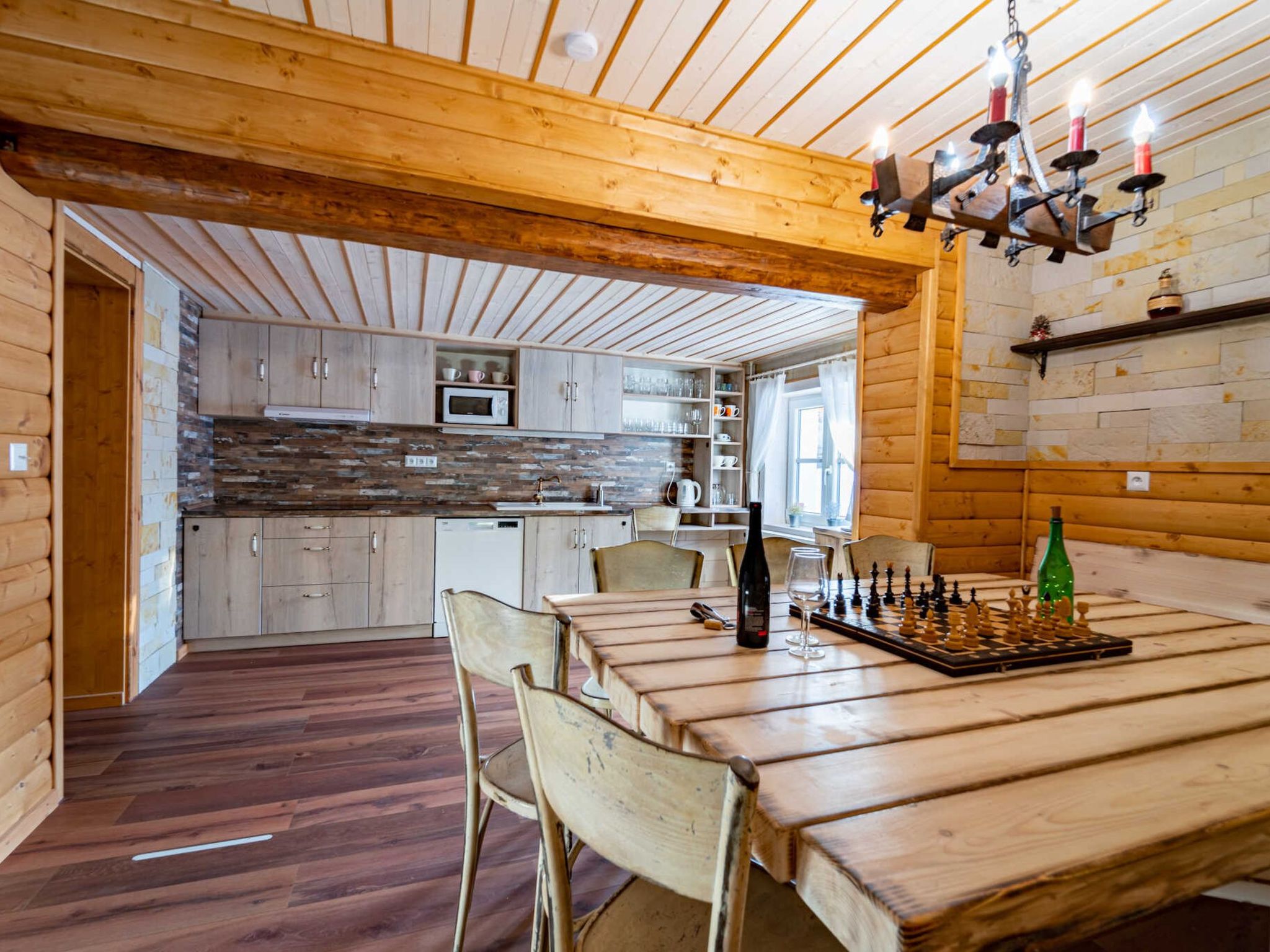 Kitchen / Dining Room