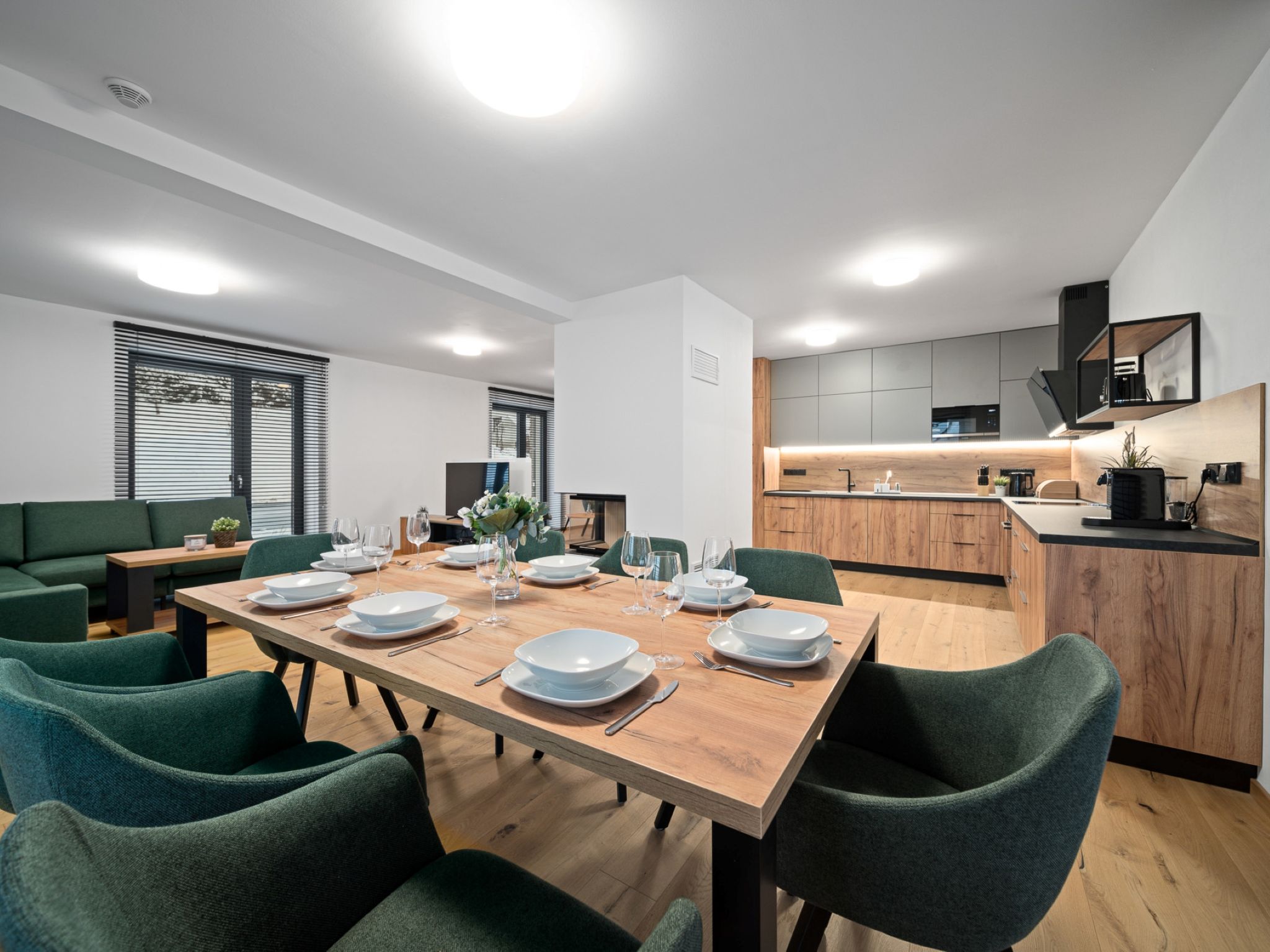 Kitchen / Dining Room