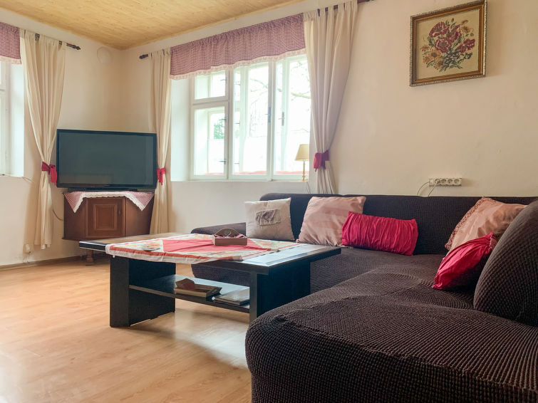 Search and Stay destination Kvasiny, Královéhradecký kraj - Czechia from AU$ 183. Kern (KNY100)