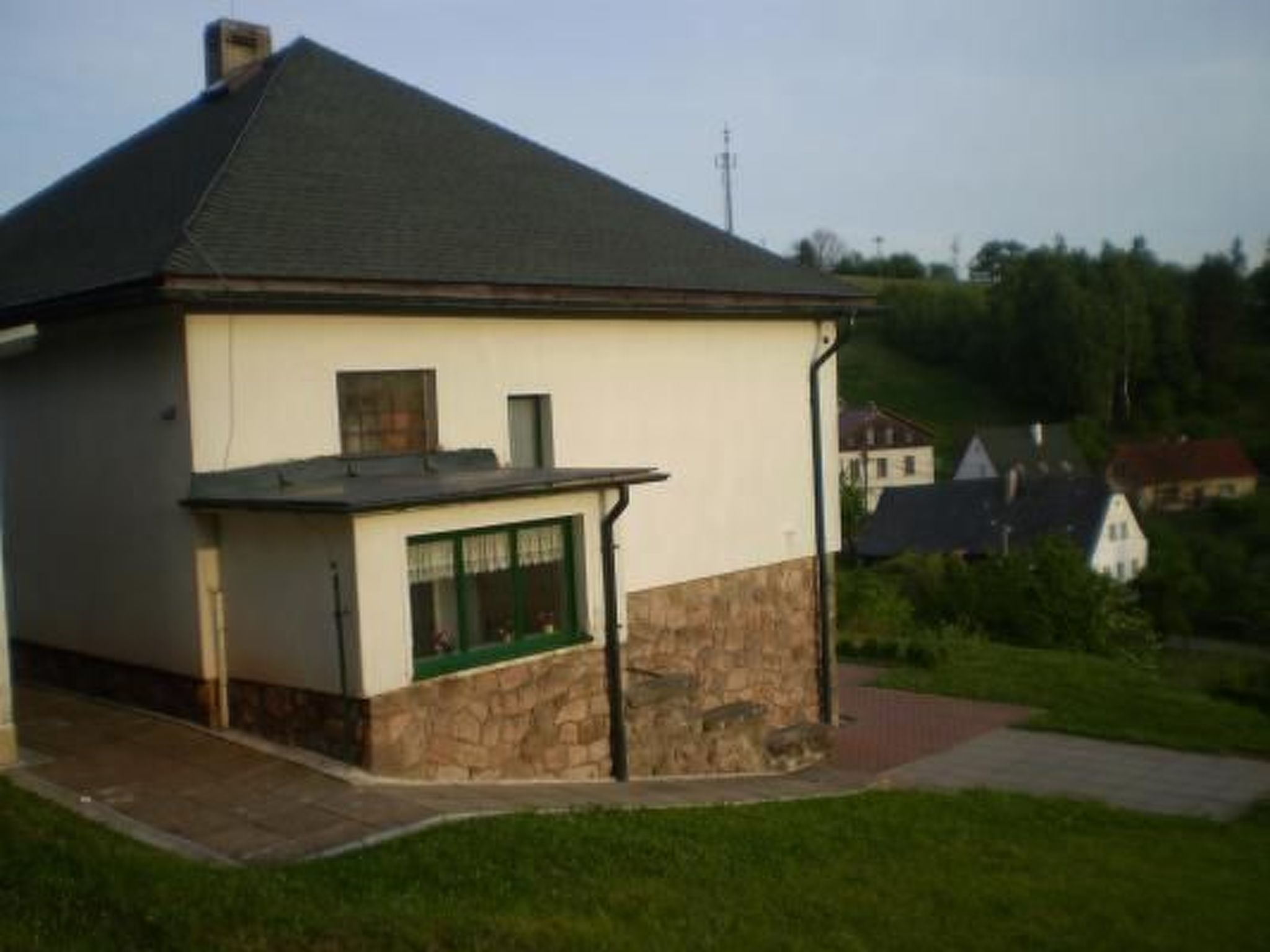 Villa "Na Hora" mit Garten, Grill und Terrasse-Binnen