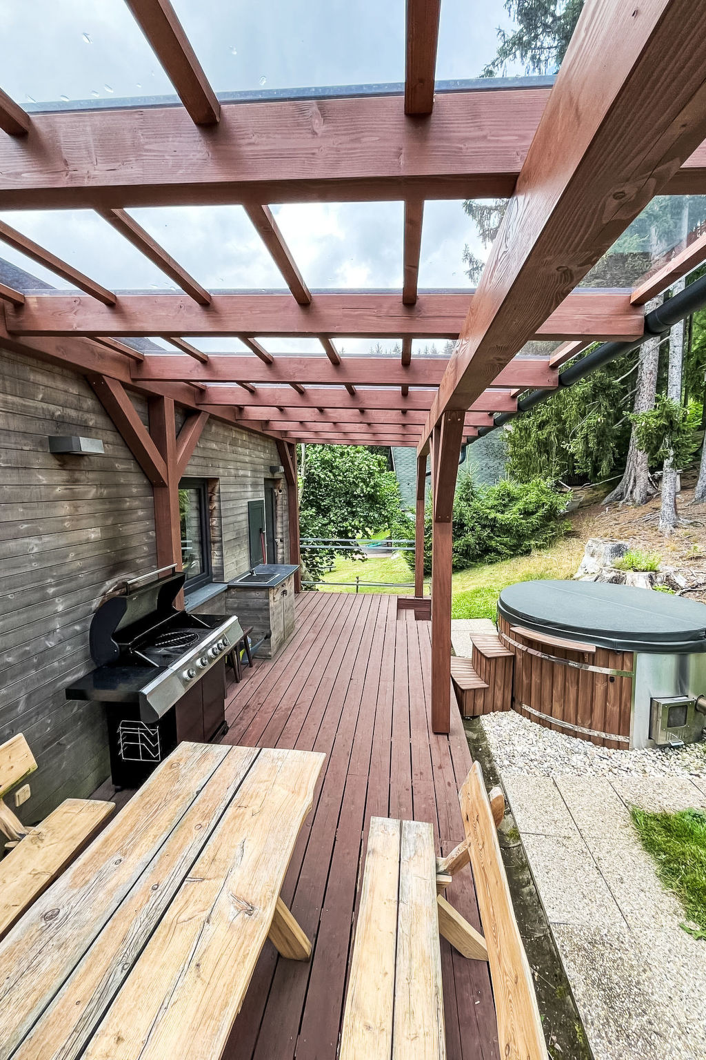 Peklo Hrádeček-Buiten