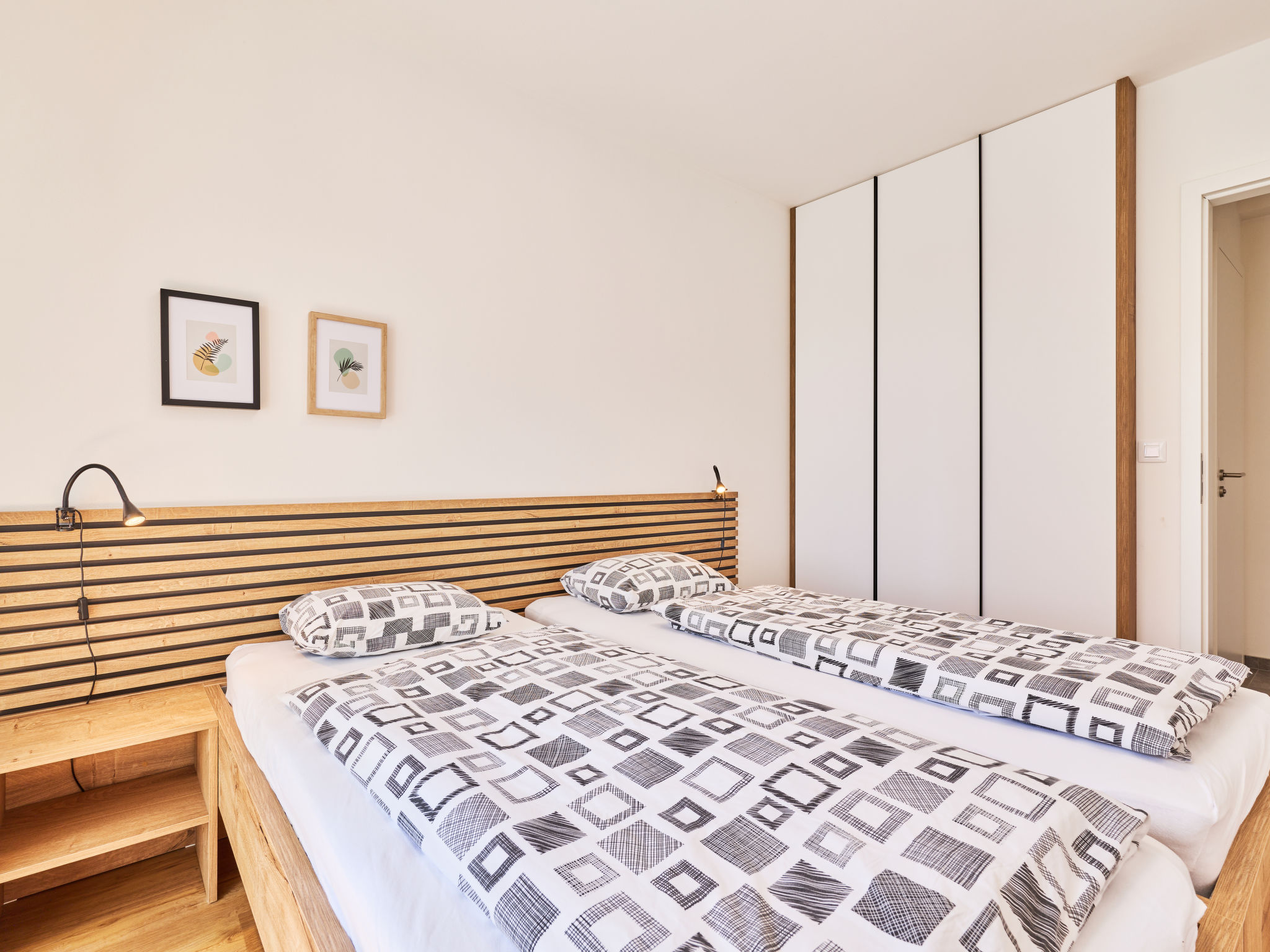 Chic Mountain Terrace Lounge - Binnen
