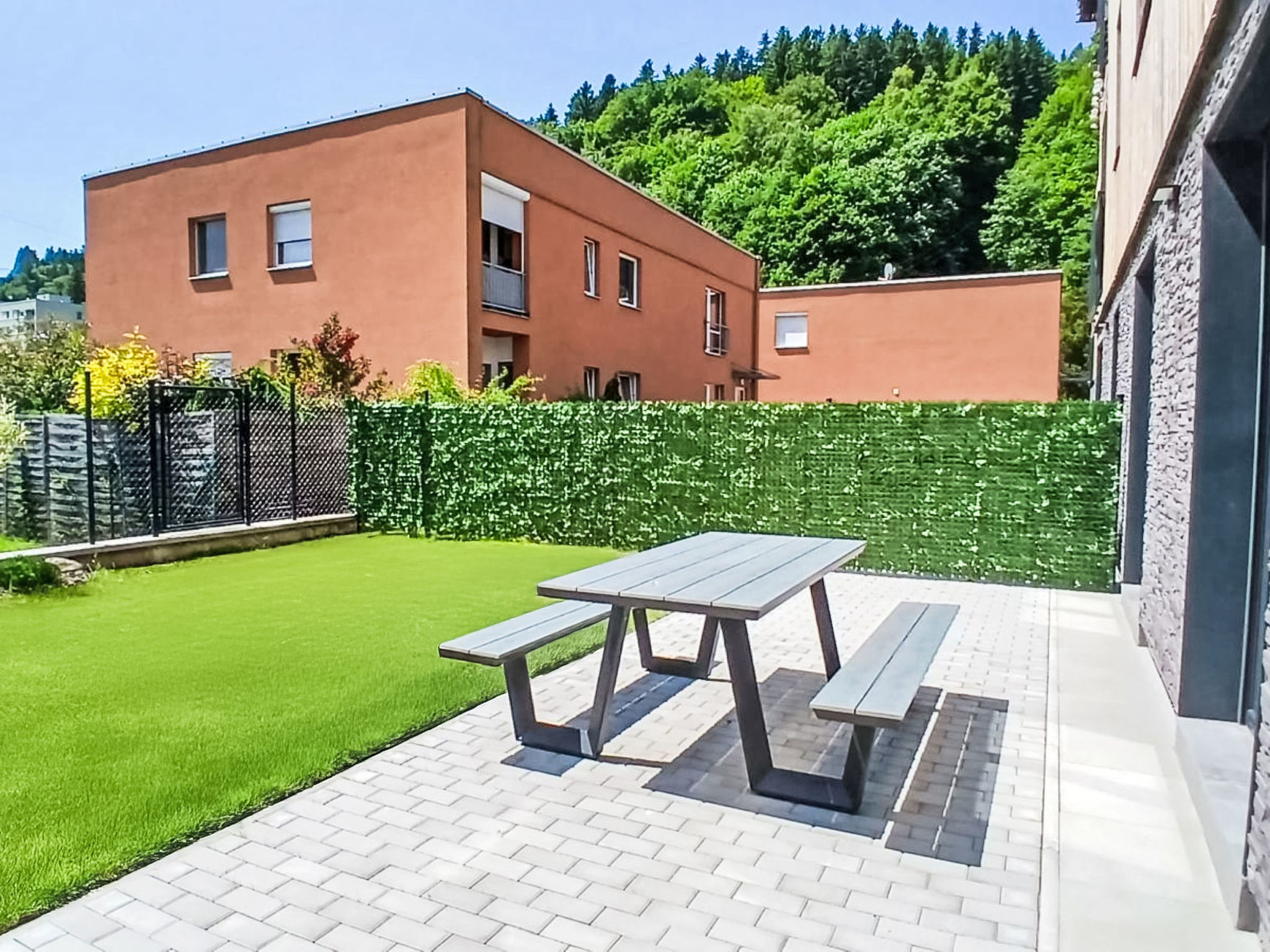 Chic Mountain Terrace Lounge-Dehors