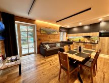 Apartment Máj