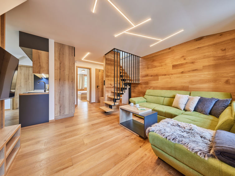 Op 1,3 km van de piste: ruim appartement in Pec pod Sněžkou in Pec pod Snezkou