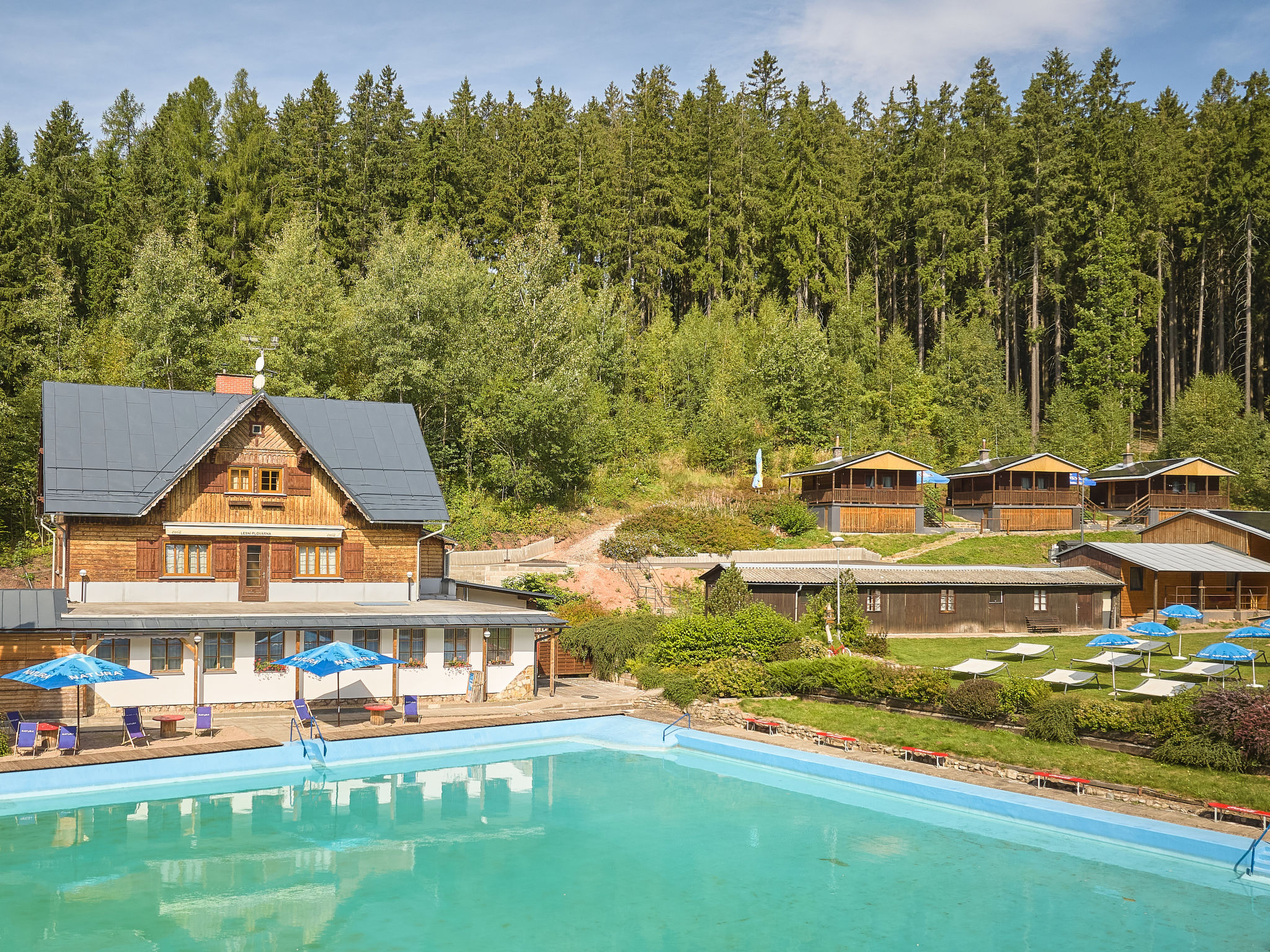 Lesní plovárna B1-Buiten