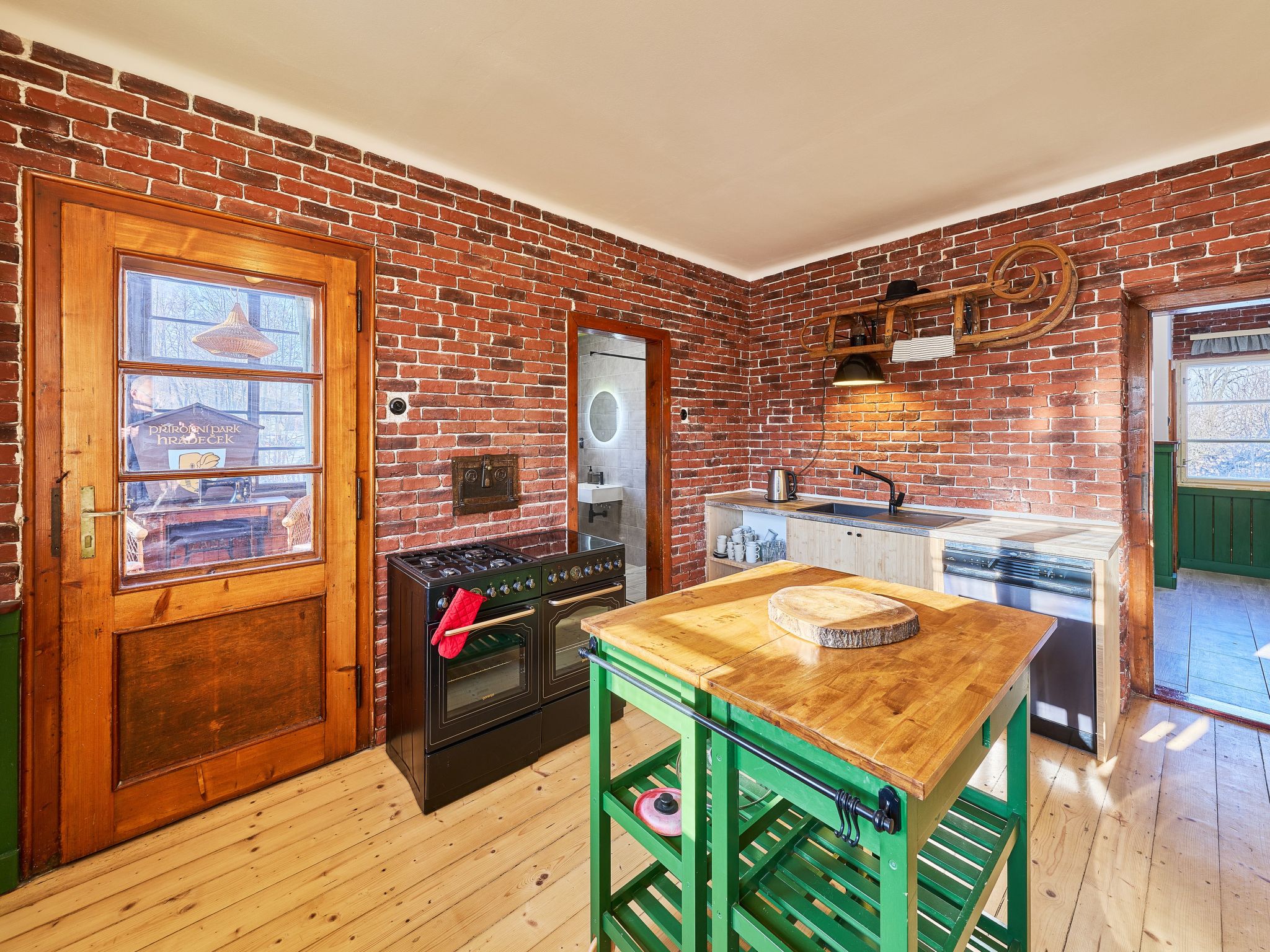 Kitchen / Dining Room