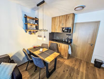 Centraal gelegen appartement aan de piste in Janské Lázně - thumbnail 2