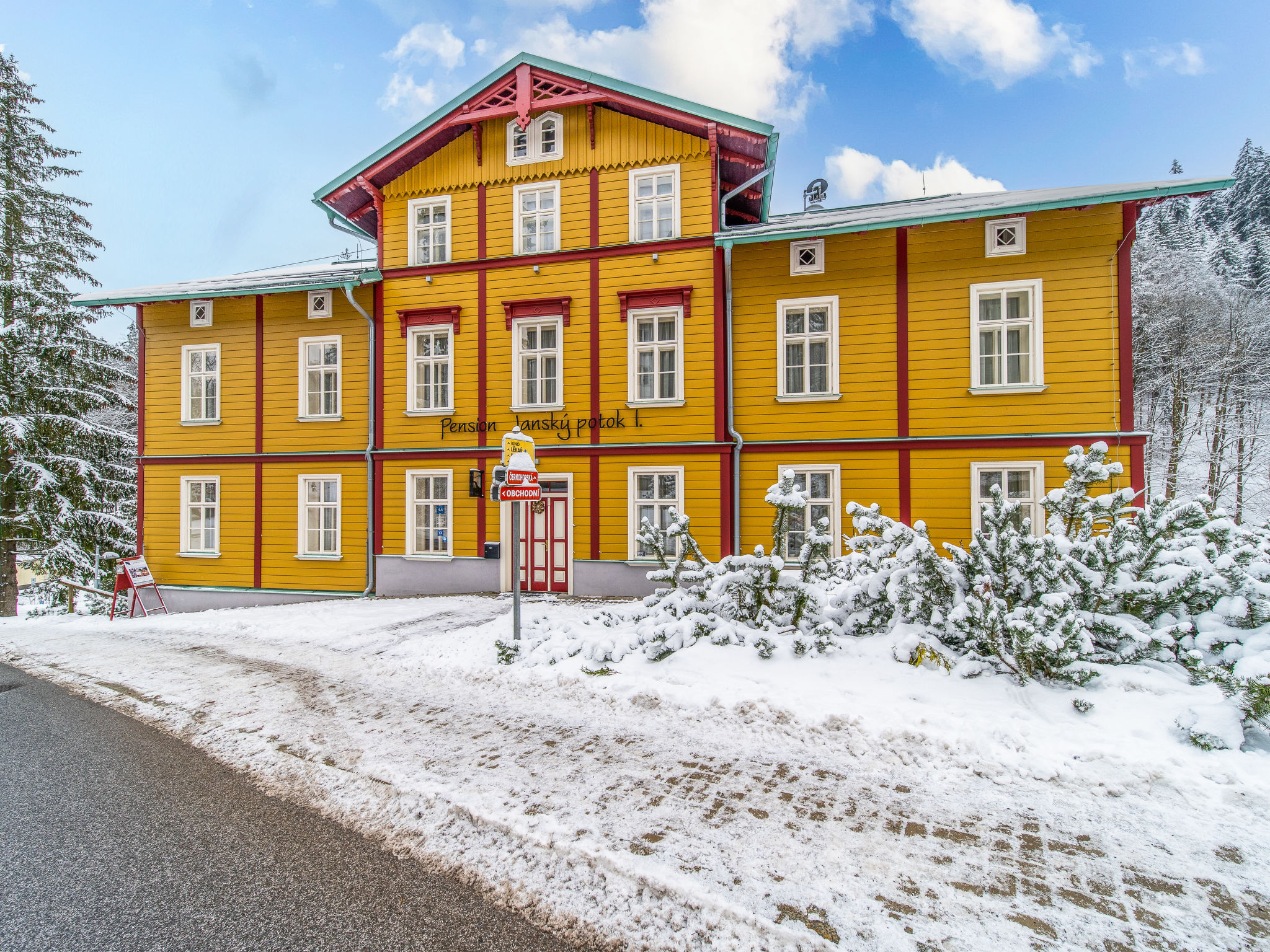 Janský Potok - Outside