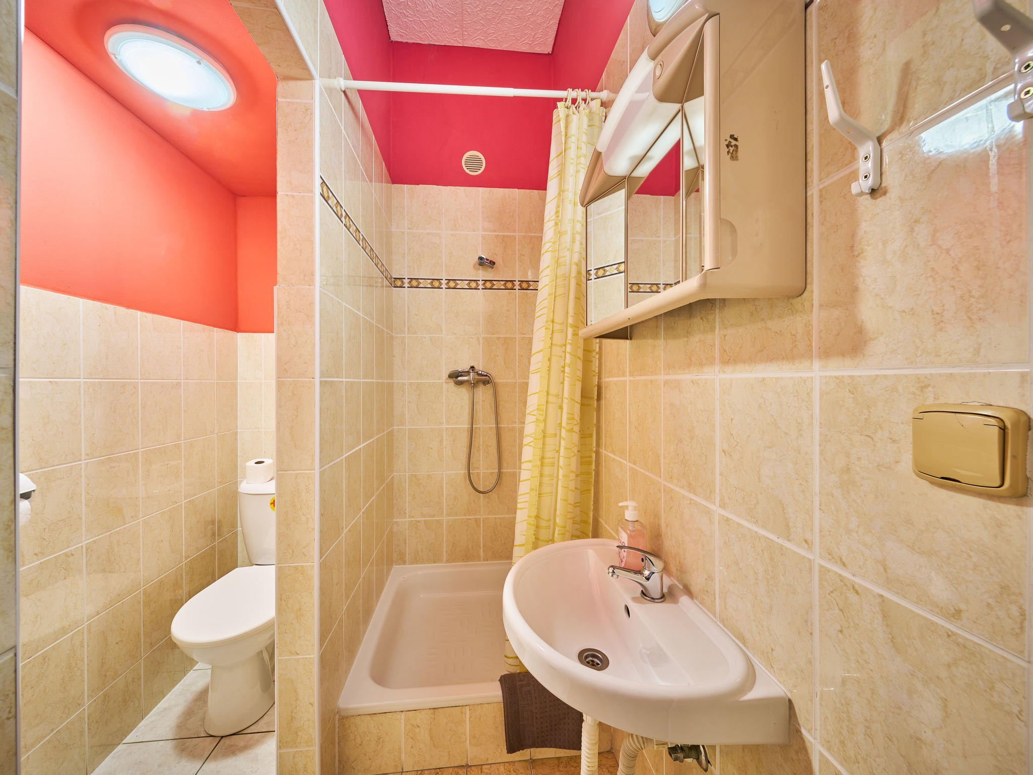 Švýcarský dvůr Lodge-Binnen