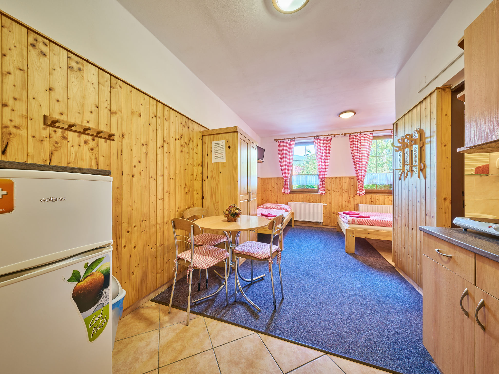 U Švýcarského dvora II-Inside