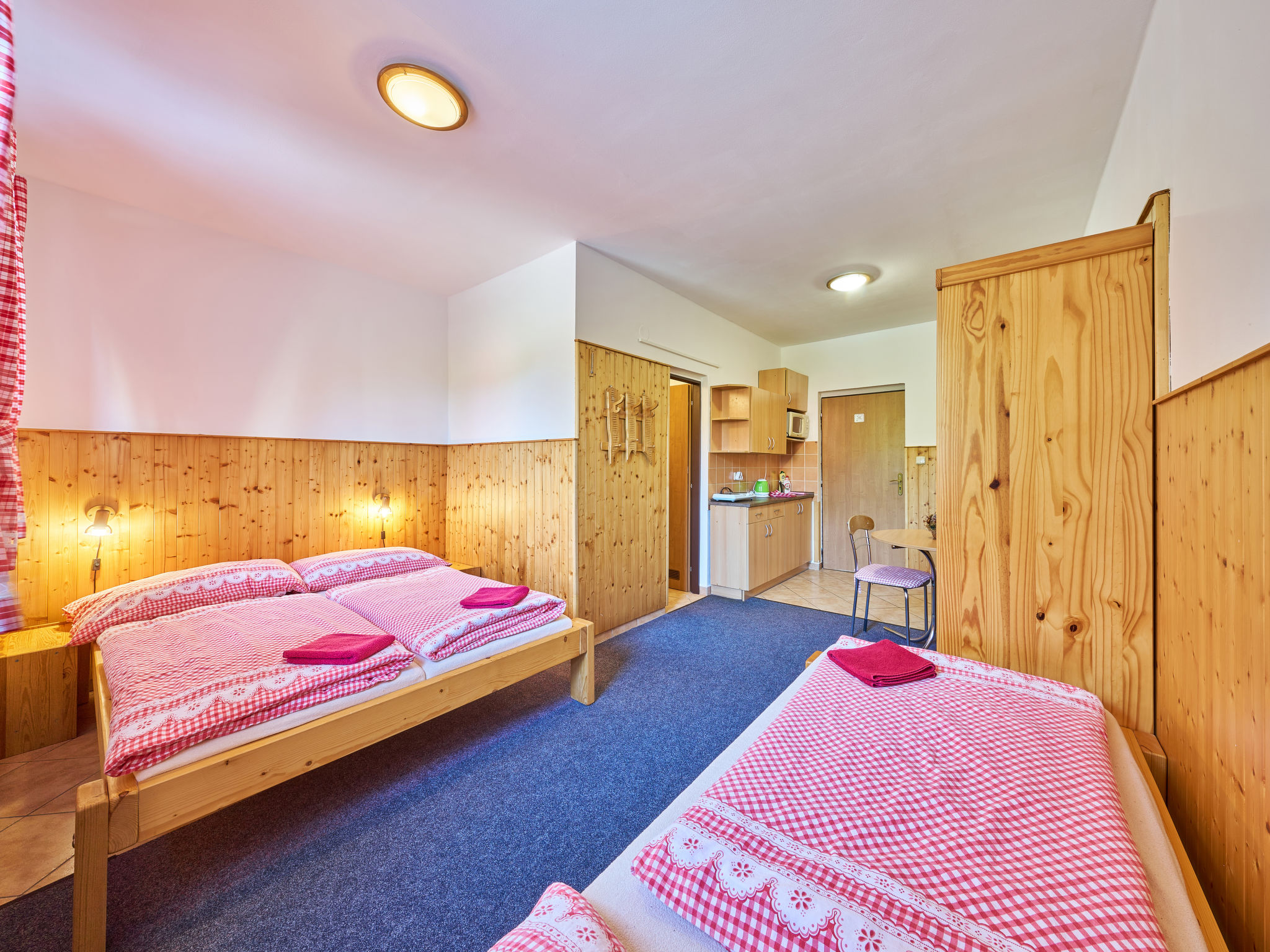 U Švýcarského dvora II