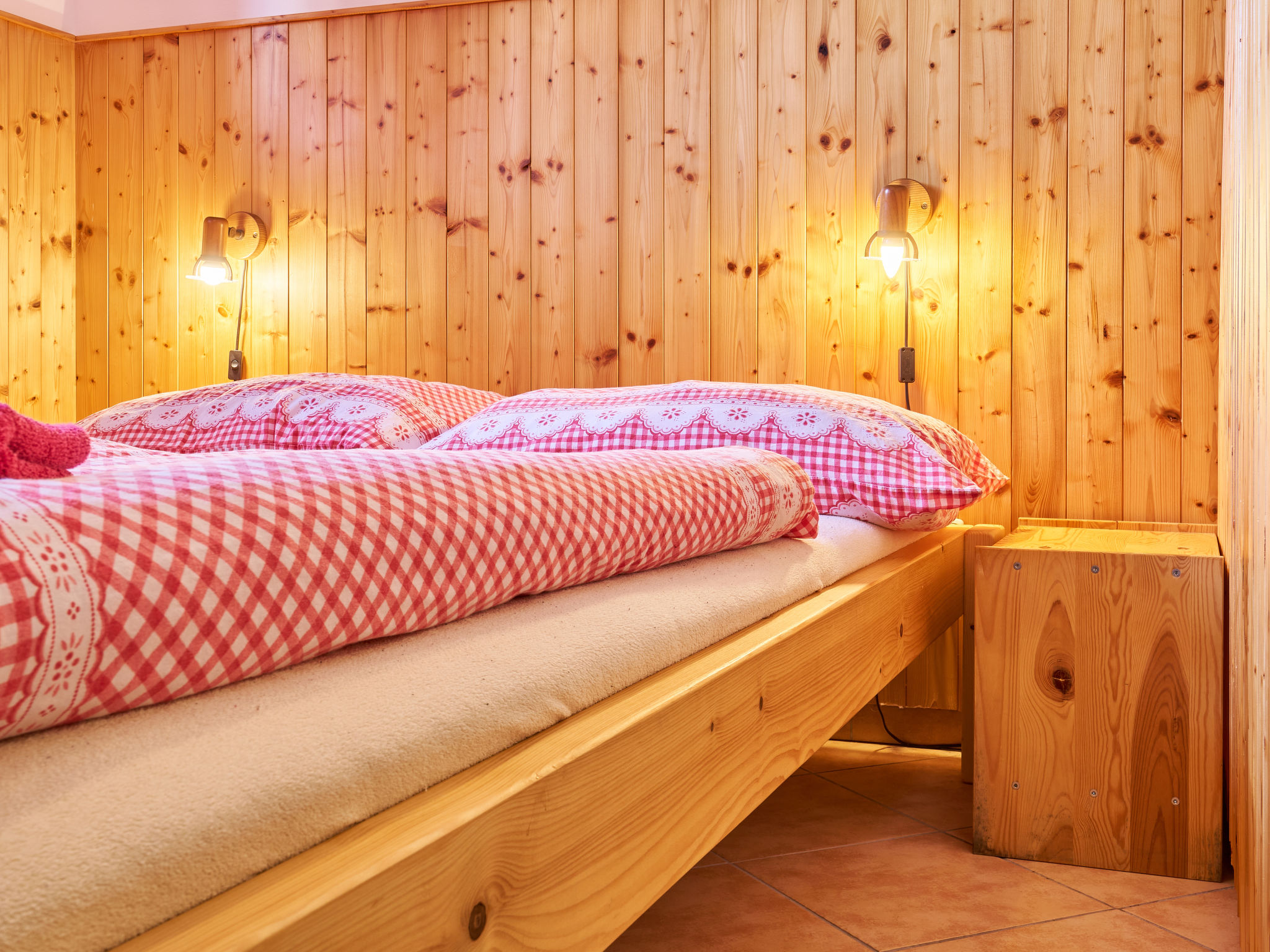 U Švýcarského dvora II-Inside