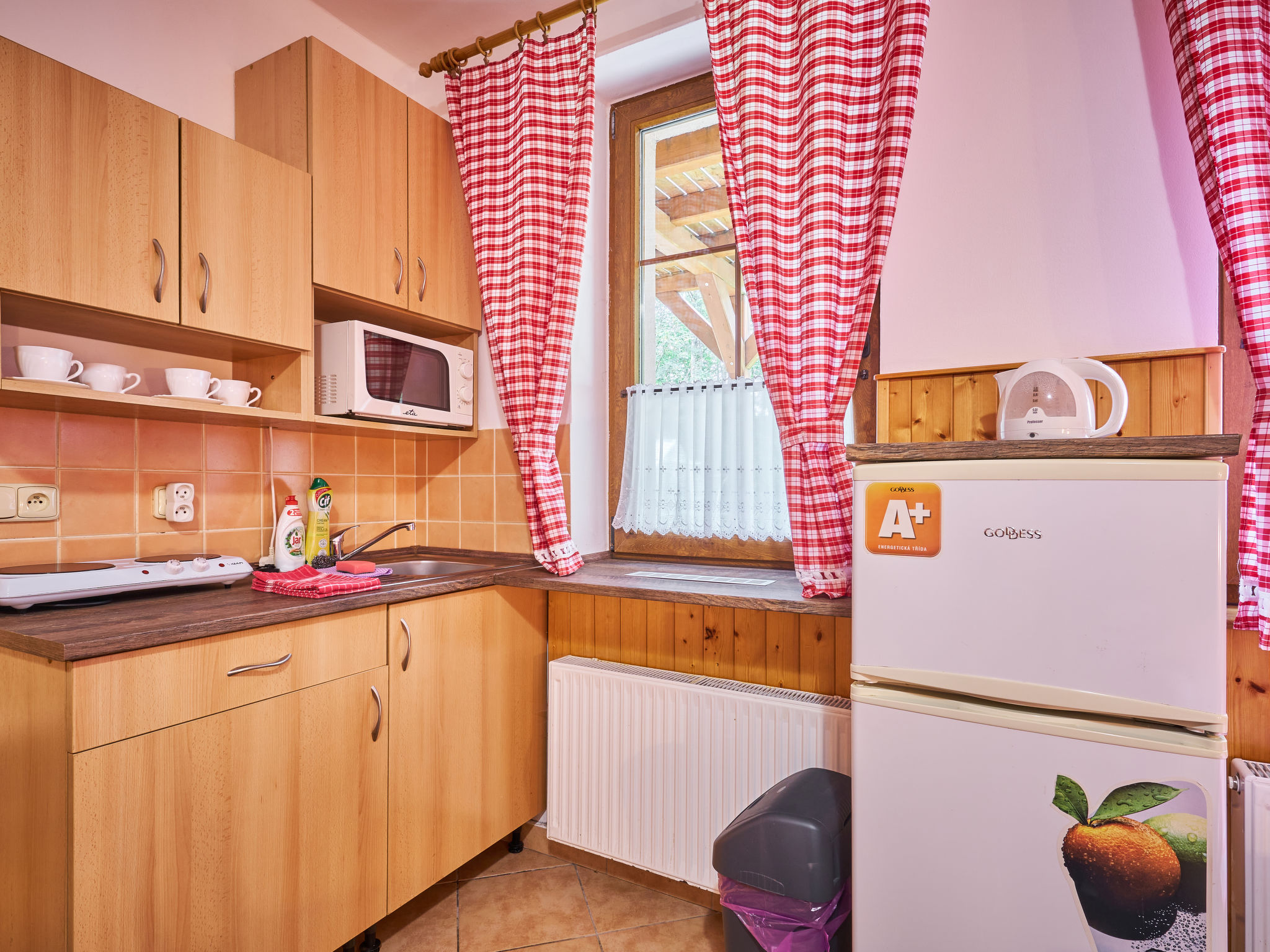 U Švýcarského dvora III