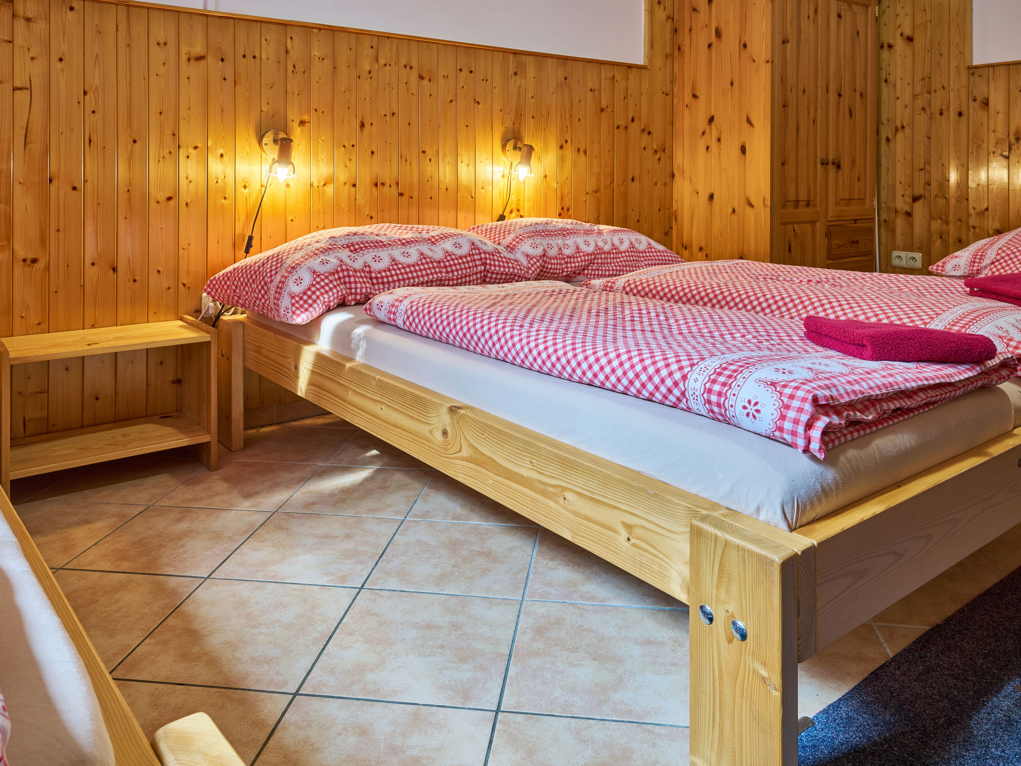 U Švýcarského dvora III-Inside