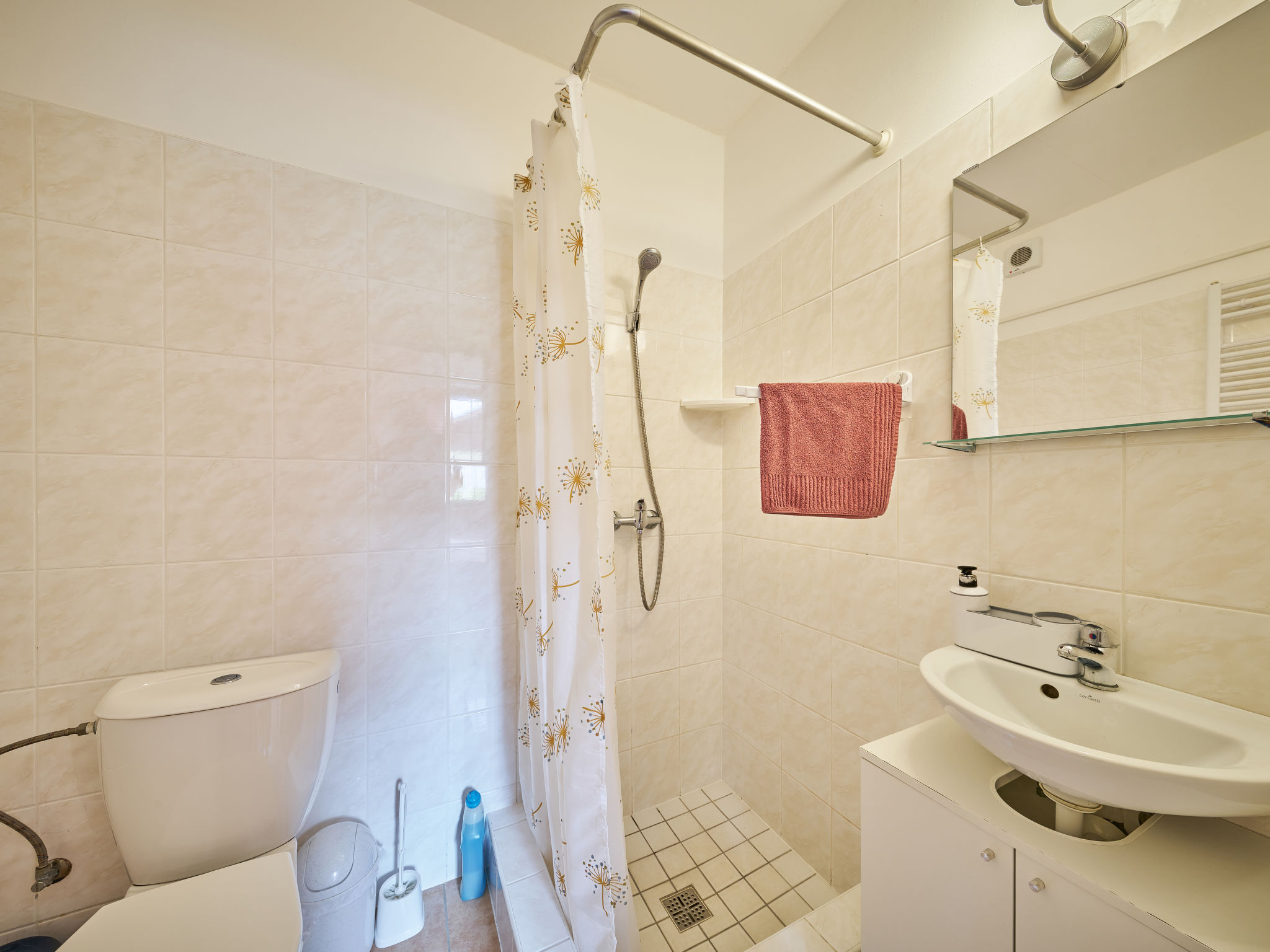 U Švýcarského dvora IV