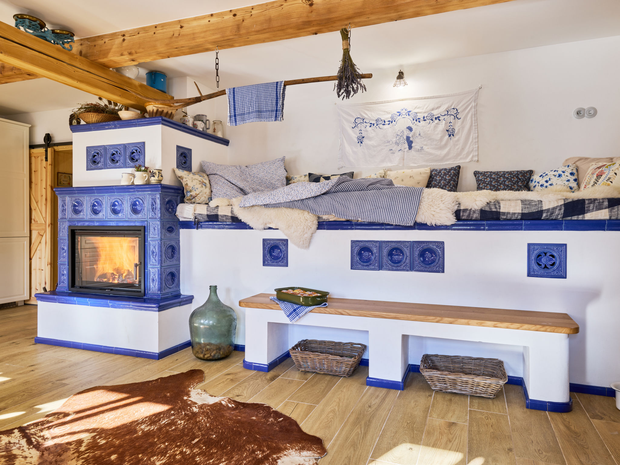Charming Mountain Lodge & Wellness - Binnen