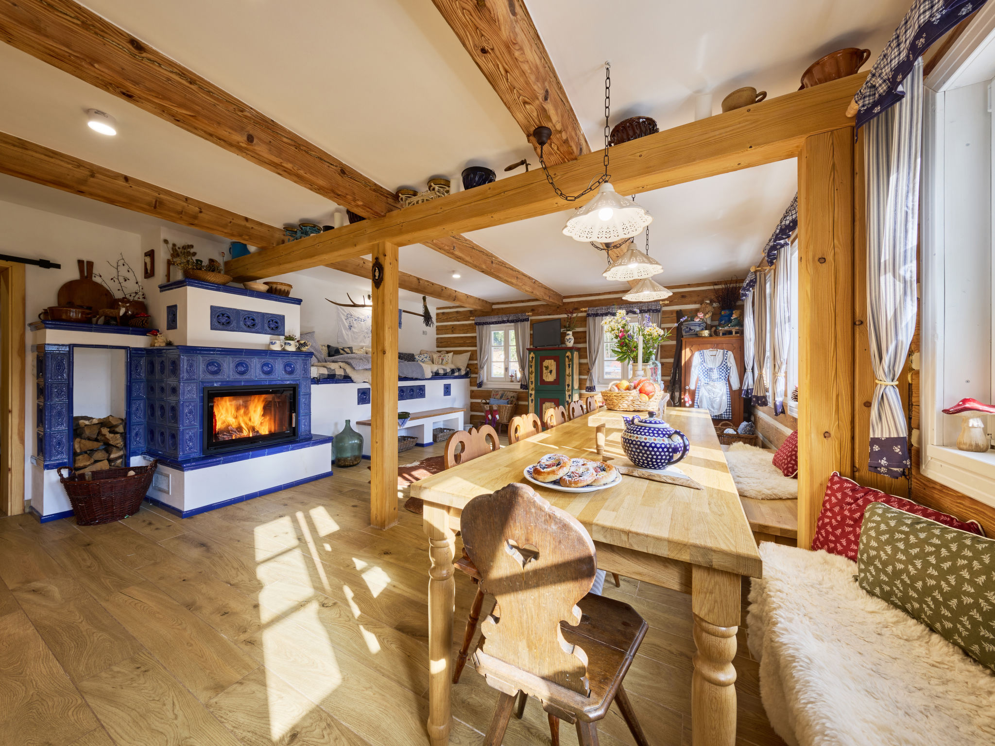 Charming Mountain Lodge & Wellness - Binnen