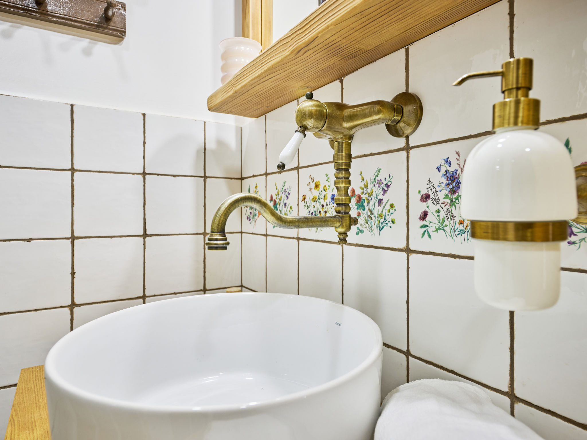 Charming Mountain Lodge & Wellness - Binnen