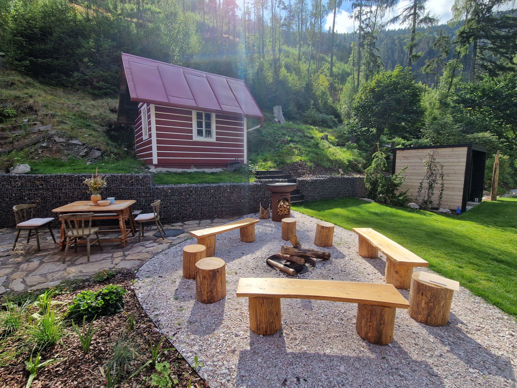 Charming Mountain Lodge & Wellness - Buiten